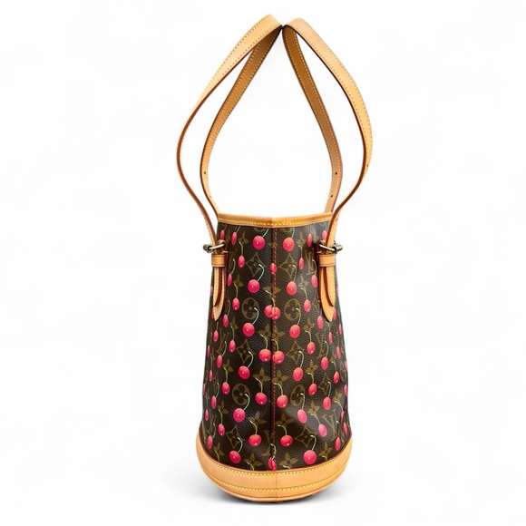 🍒 Louis Vuitton Takashi Murakami Cerises Cherry Bucket Bag - Picture 4 of 17